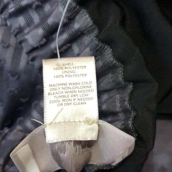 SOLD NWT Loft skirt - Picture 8 of 11